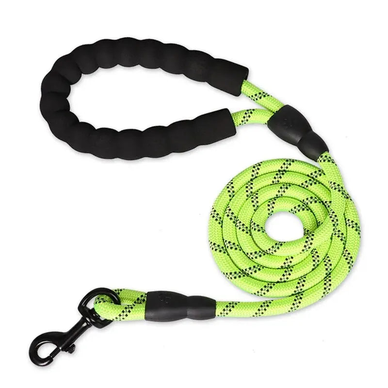 Reflective Dog Leash with Padded Handle — Durable Nylon, 7 Colors, 3 Lengths