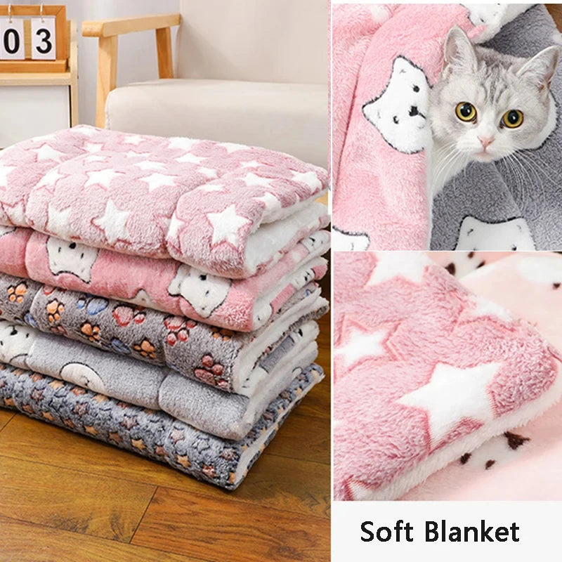 Soft Flannel Pet Mat for Cats & Dogs – Thick, Breathable & Machine Washable