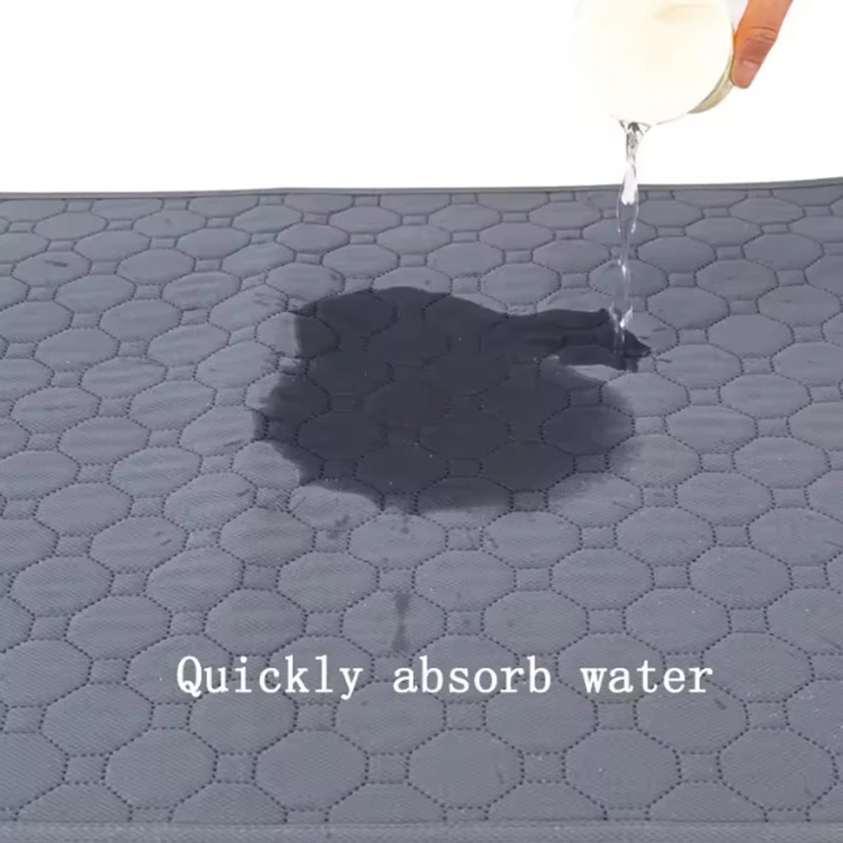 Reusable Waterproof Pet Mat for Dogs & Cats – Absorbent & Washable