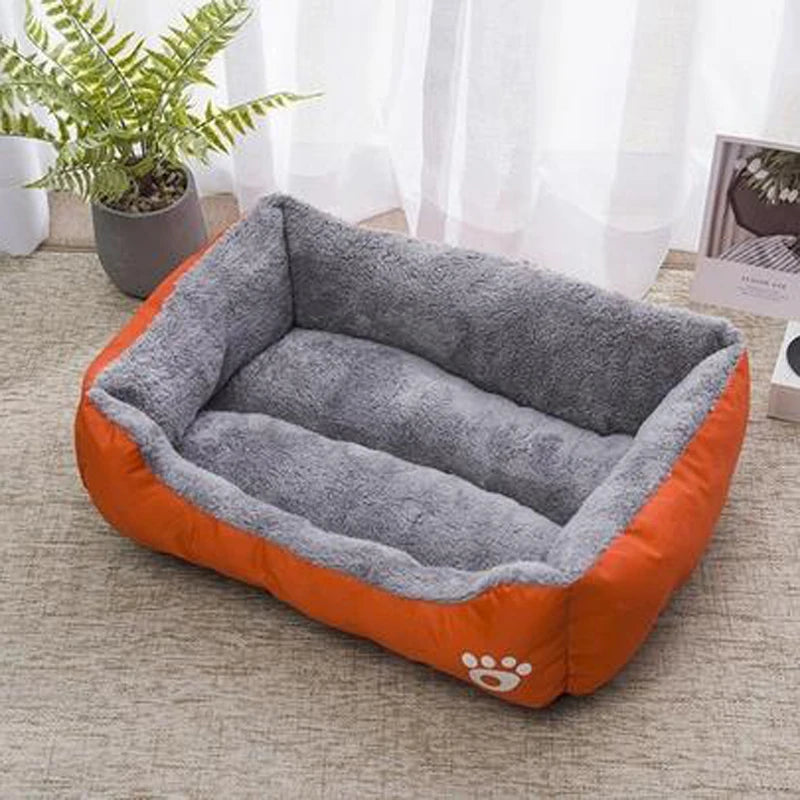 Plush Dog Bed – Non-Slip & Bite-Resistant