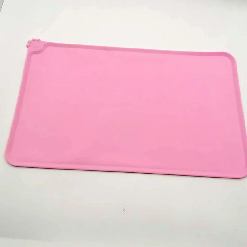 Silicone Pet Feeding Mat for Dogs & Cats – Non-Slip & Waterproof