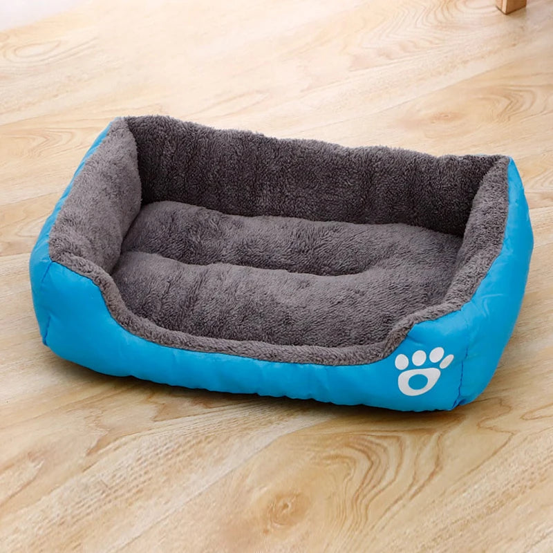 Plush Dog Bed – Non-Slip & Bite-Resistant